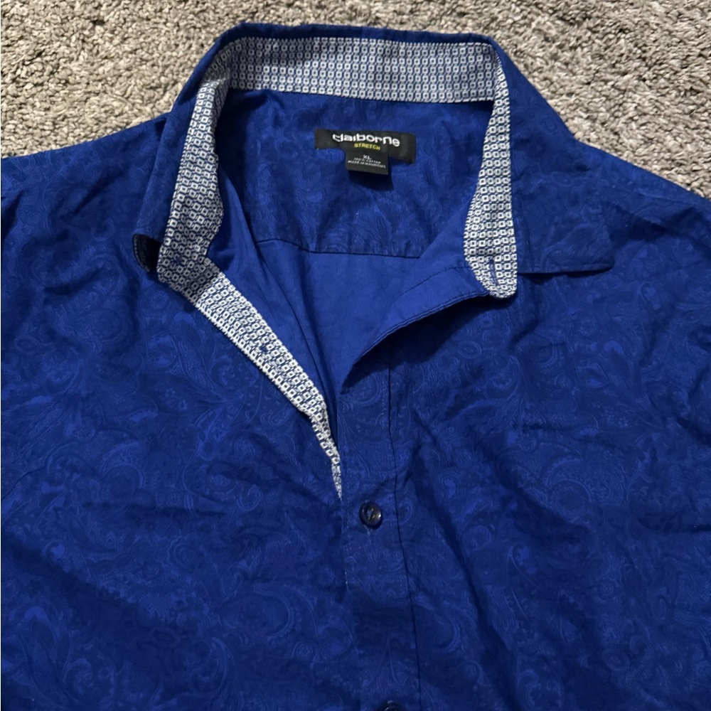 Claiborne Men's Vibrant Blue Paisley Shirt - Picture 2 of 4